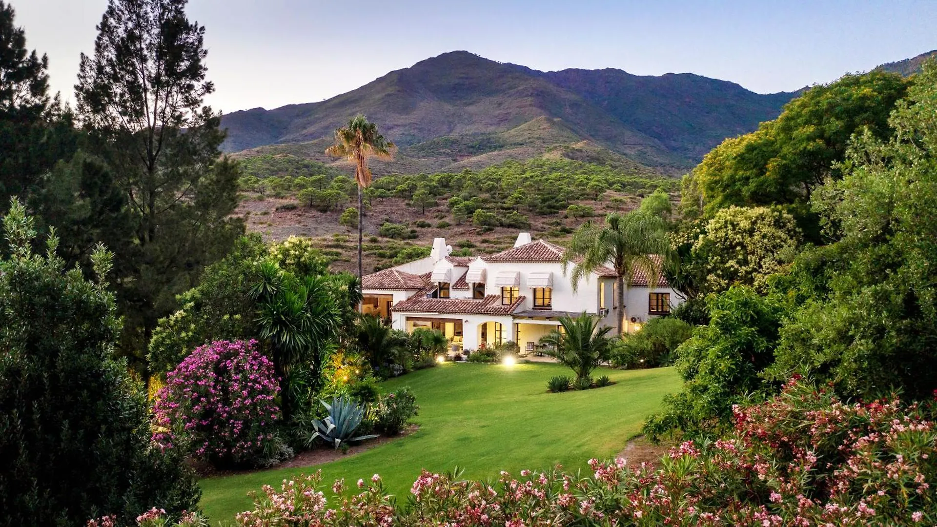 Villa Bermeja Casares